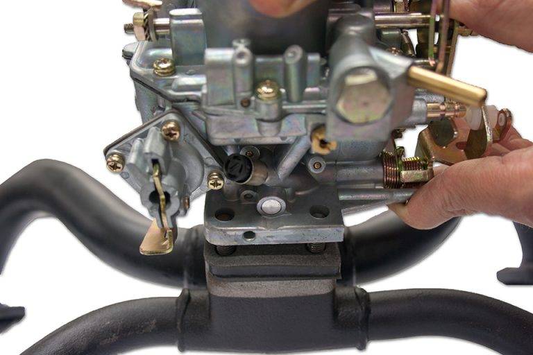 Monter et régler un carburateur double-corps - Technique MCC